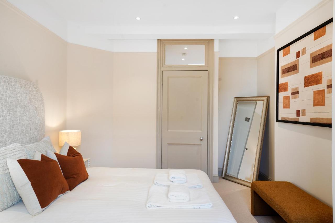 Spacious And Modern 4 Beds Home In Kensington London Ngoại thất bức ảnh